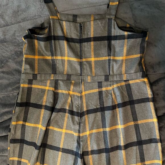 ModCloth Plus Size 1X Gray Plaid Sleeveless Jumpsuit Casual Fall - Picture 4 of 6
